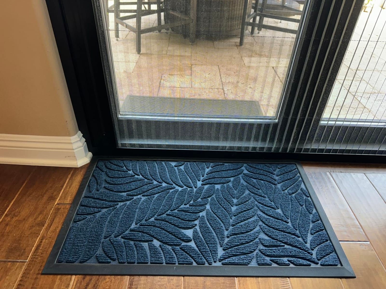 Yimobra Front Door Mat Outdoor Indoor, 29.5x17 All-Season Waterproof Door Mat Outside Entrance, All-Weather Non-Slip Outside Doormat for Garage Patio Entryway, Brown customer photo 1