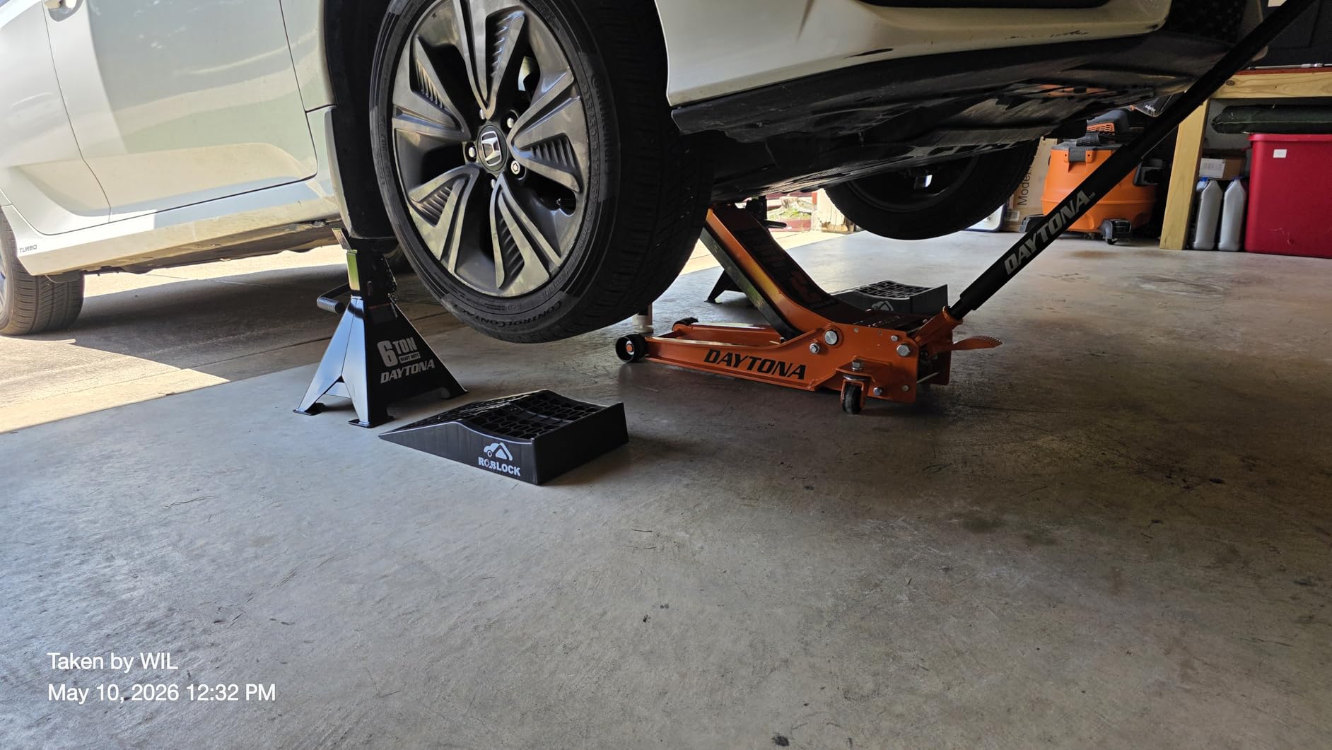ROBLOCK Heavy Duty Low Profile Car Ramps for Oil Changes, Portable Car Ramps for Low Cars High Lift and Jack Support, Vehicle Ramps for Garage, 35.63''x12''x8.07'', G.V.W 13000 LBS, 2 PCS customer photo 2