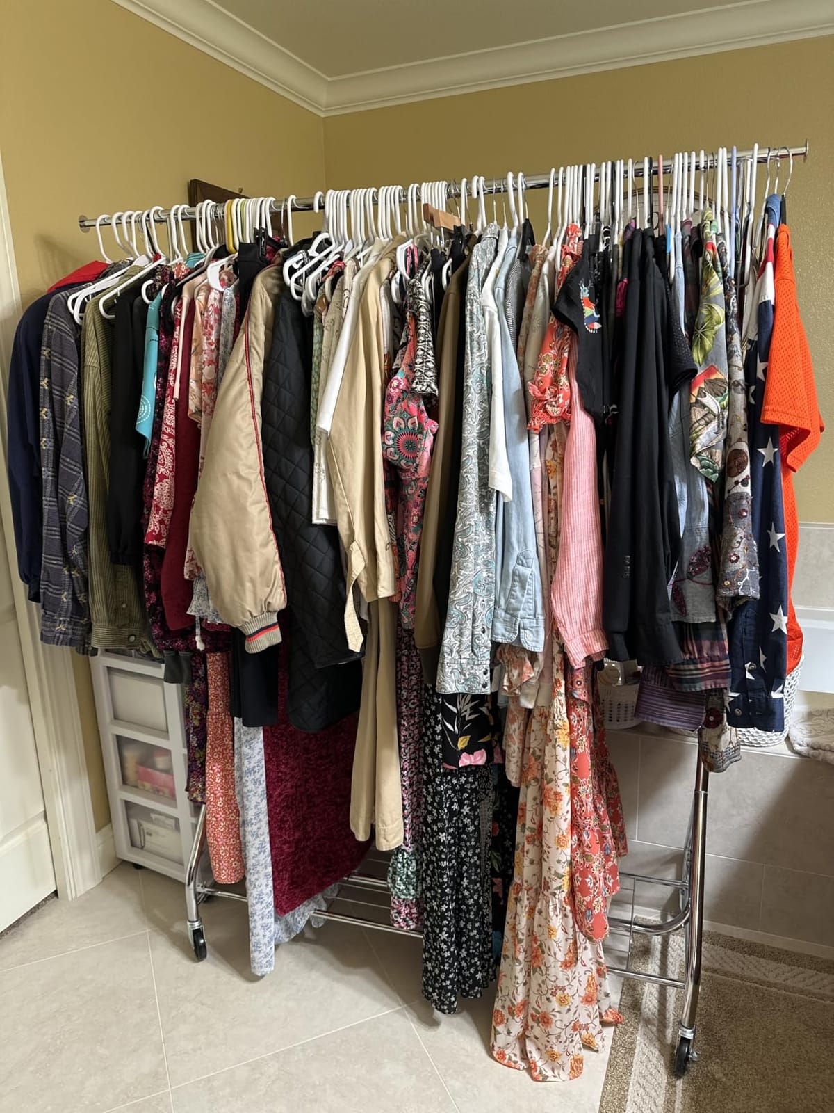 HYSEYY Heavy Duty Clothes Rack Load 450 LBS, Metal Garment Rack, Standing Rolling Clothing Rack for Hanging Clothes with Sturdy Wheels & Shelves, Portable Closet Wardrobe Rack, Sliver customer photo 2