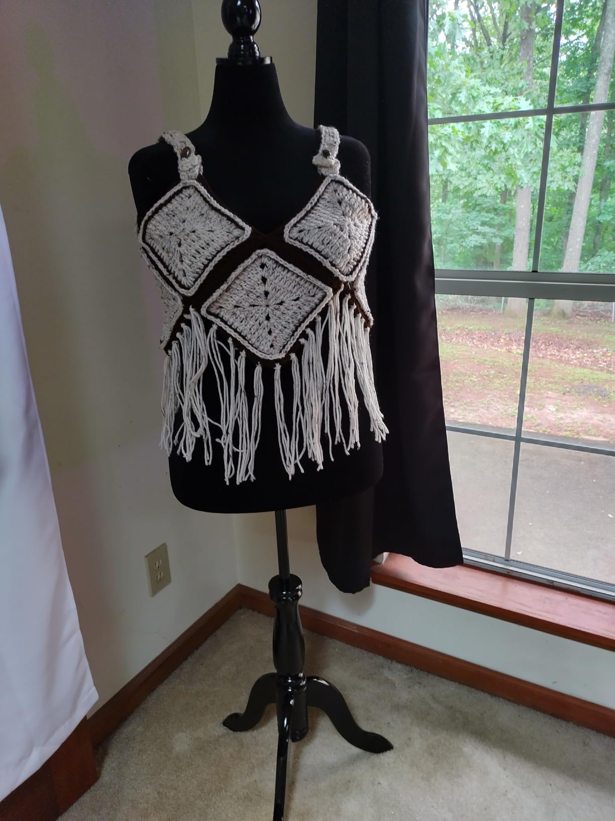 Bonnlo Female Dress Form Size 10-12, Adjustable Height Torso Body with Upgraded Tripod Stand, Medium Size Mannequin for Sewing and Display (10-12, Cream1) customer photo 2