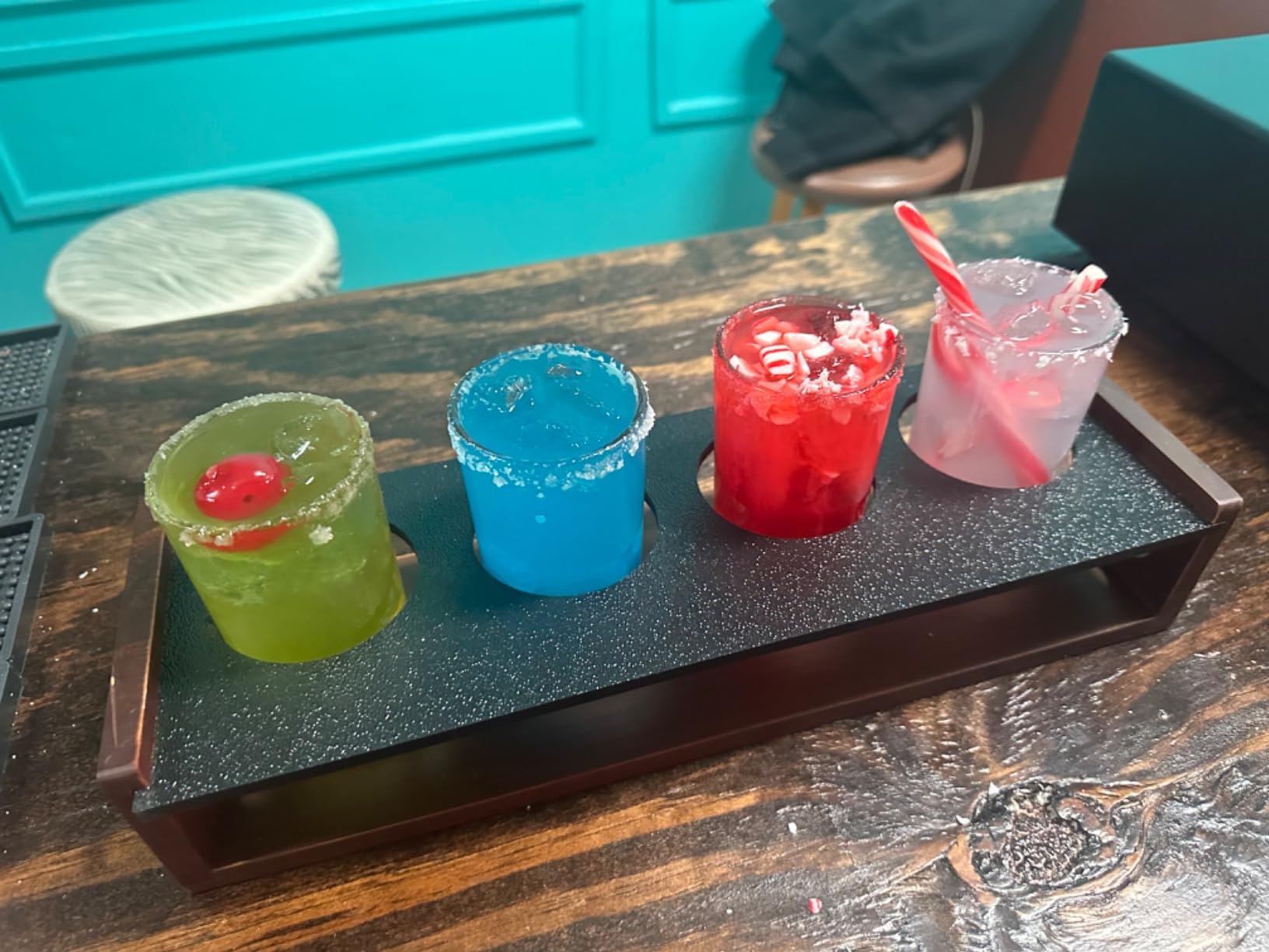 Ksestor Flight Board with 4 Glasses - Mimosa and Tasting Server customer photo 2