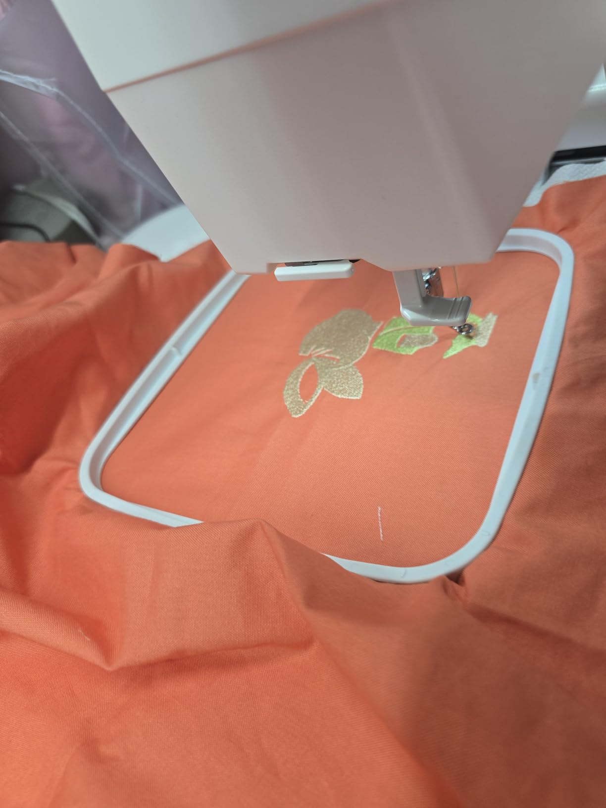 Janome Memory Craft 500e LE Embroidery Machine | 160 Built-In Designs, 6 Monogramming Fonts, Also includes a USB drive with 30 exclusive large designs, Large Area, High-Speed customer photo 1