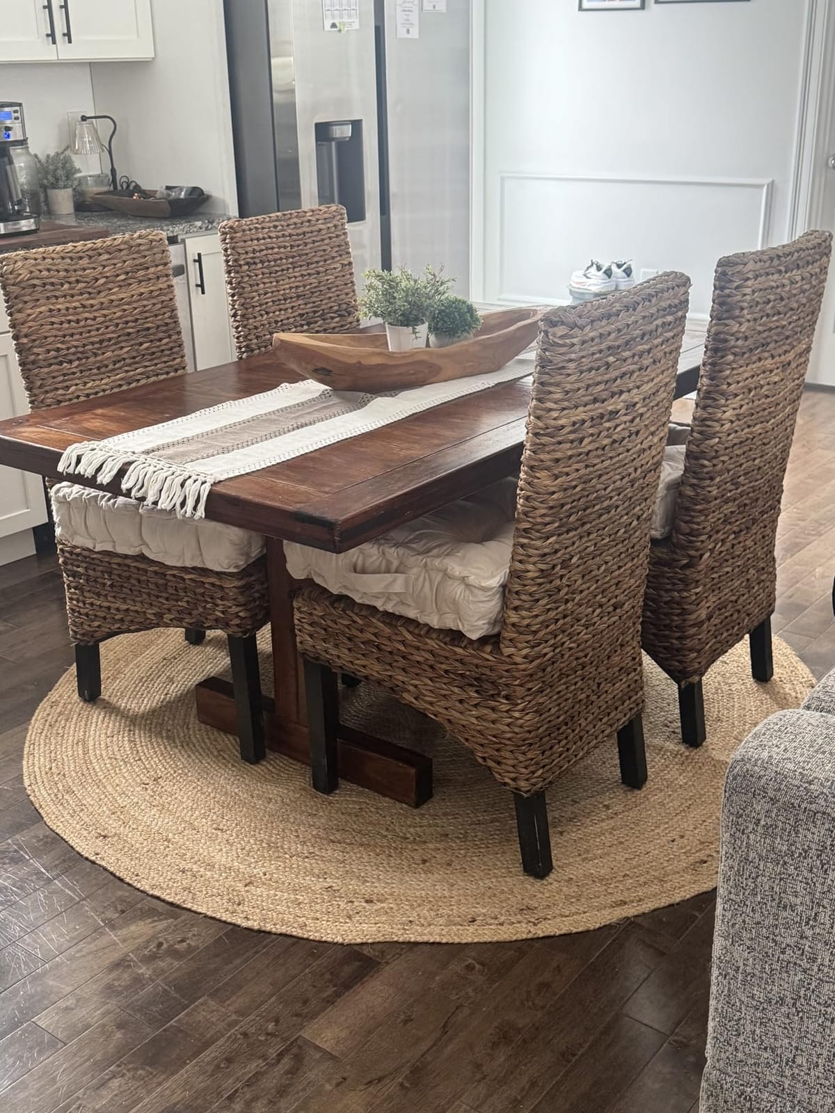 HOMEMONDE Solid Braided Jute Area Rug | Handwoven Reversible Natural Fiber Boho Farmhouse Carpet for Living Room, Bedroom & Dining Room | 8' x 10' customer photo 2