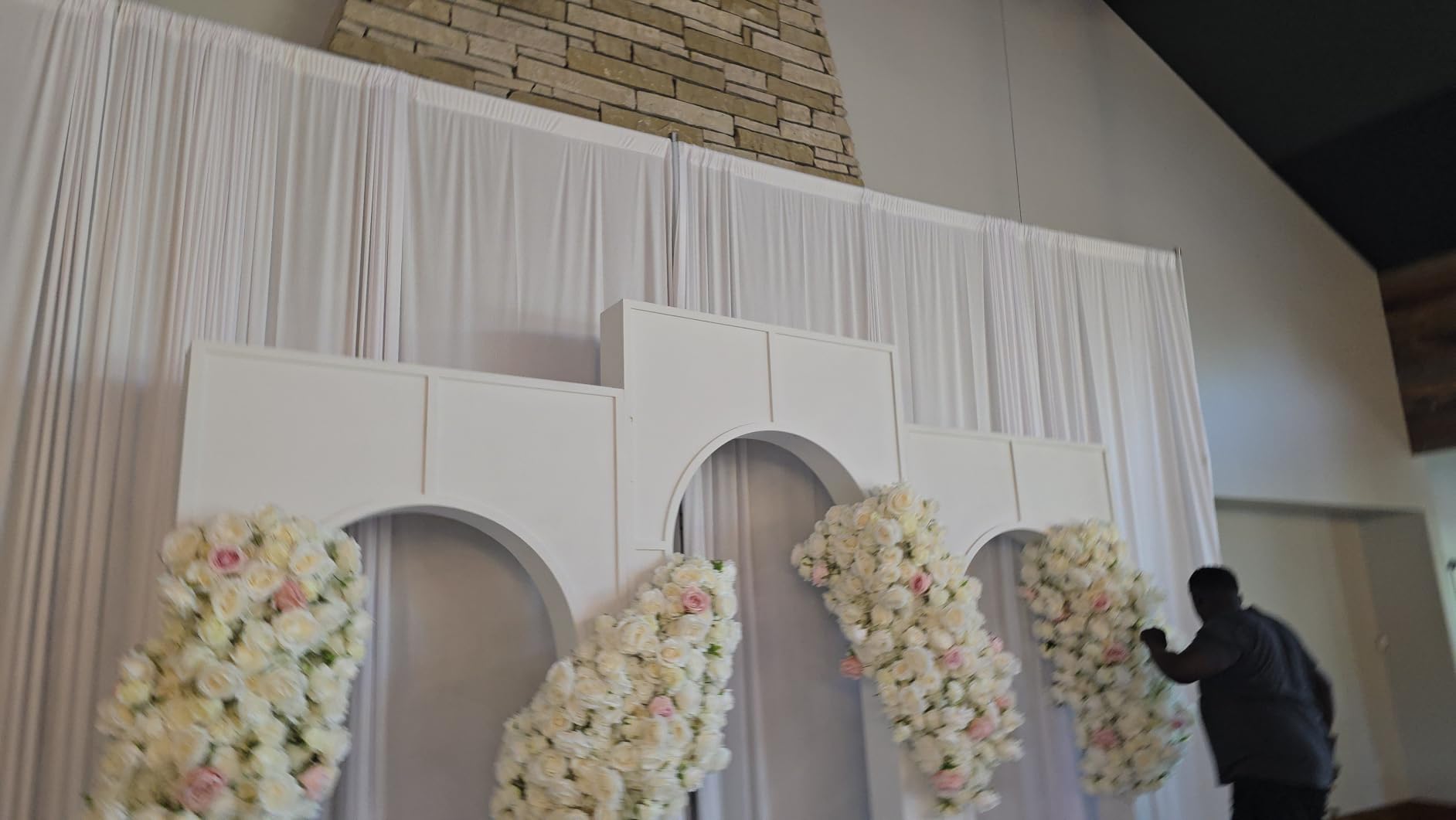 EMART Backdrop Stand Heavy Duty 10x20Ft Adjustable Pipe and Drape Stand Kit | Photography Backdrop Stand for Wedding Birthday Party Banquet Decorations with Adjustable Pipe and Drape Photo customer photo 2