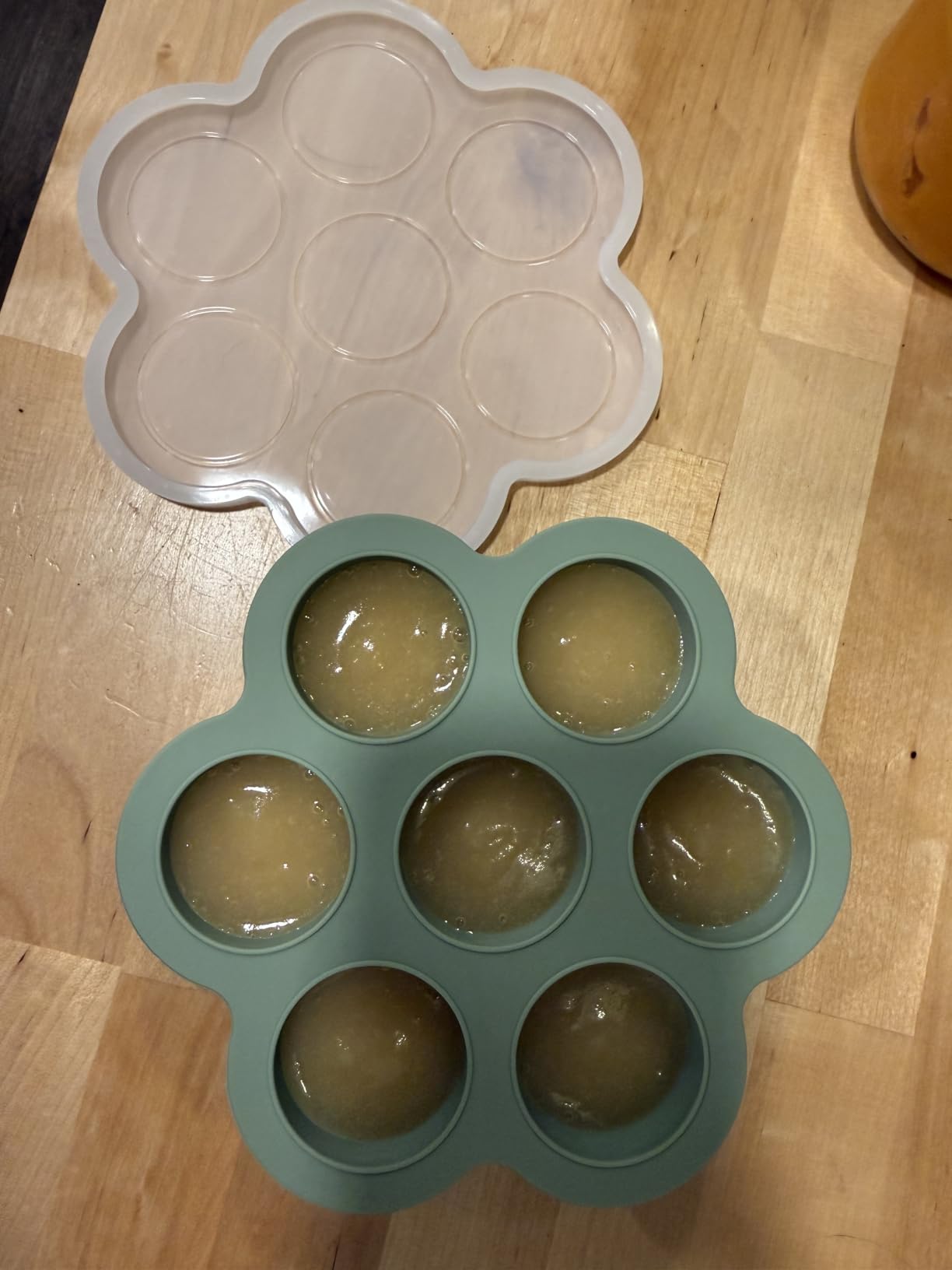 PandaEar 3 Pack Baby Food Freezer Tray with Lids, Silicone Baby Food Storage Container for Homemade Baby Food, Purees, Breastmilk (Blue/Green/Carnation) customer photo 2