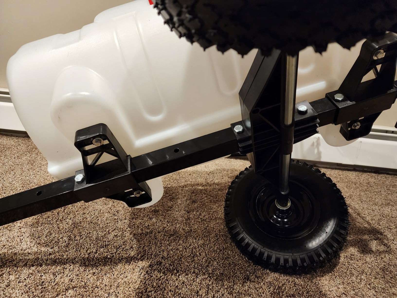 Chapin 97714: Made in The USA 25-Gallon Tow-Behind 2.5GPM/12V EZ Mount Deluxe Multi-Purpose ATV/UTV Tank Sprayer for Lawn & Garden, Farm & Acreage, Weed Control, w/ 2-Nozzle Spray Boom Attachment customer photo 2
