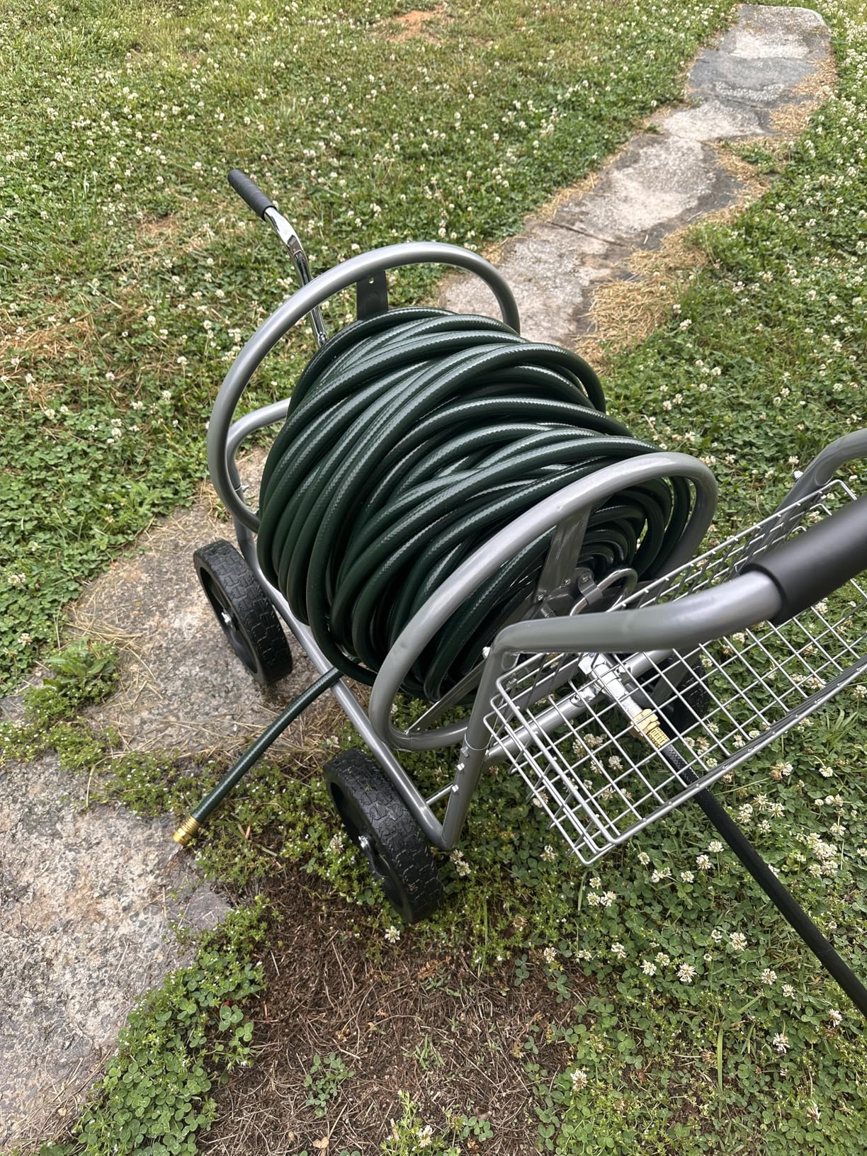 VEVOR Hose Reel Cart, Hold Up to 250 ft of 5/8'' Hose, Garden Water Hose Carts Mobile Tools with 4 Wheels, Heavy Duty Powder-Coated Steel Outdoor Planting with Storage Basket, for Garden, Yard, Lawn customer photo 2