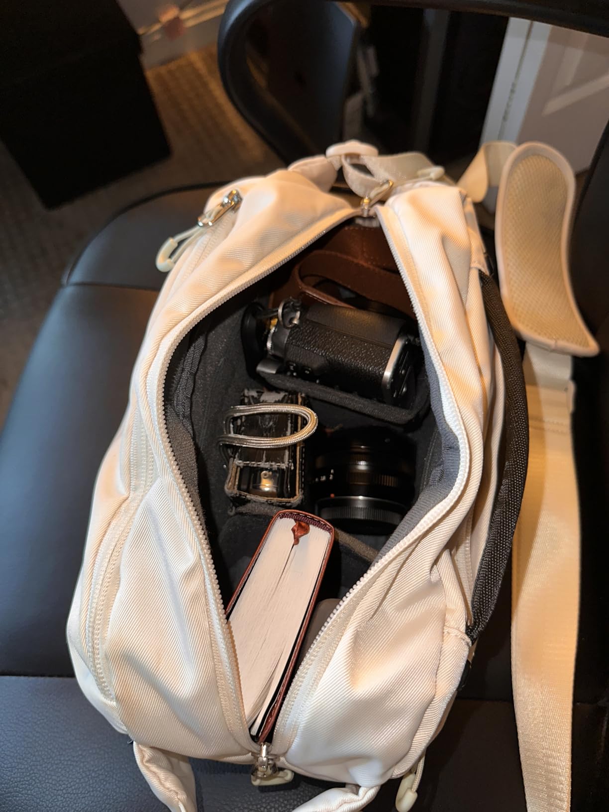 K&F CONCEPT Camera Sling Bag, Everyday Shoulder Crossbody Bag | Multifunction Photography Portable Bag, DSLR/SLR/Mirrorless Camera Case, Compatible for Canon/Nikon/Sony, BS01 customer photo 1