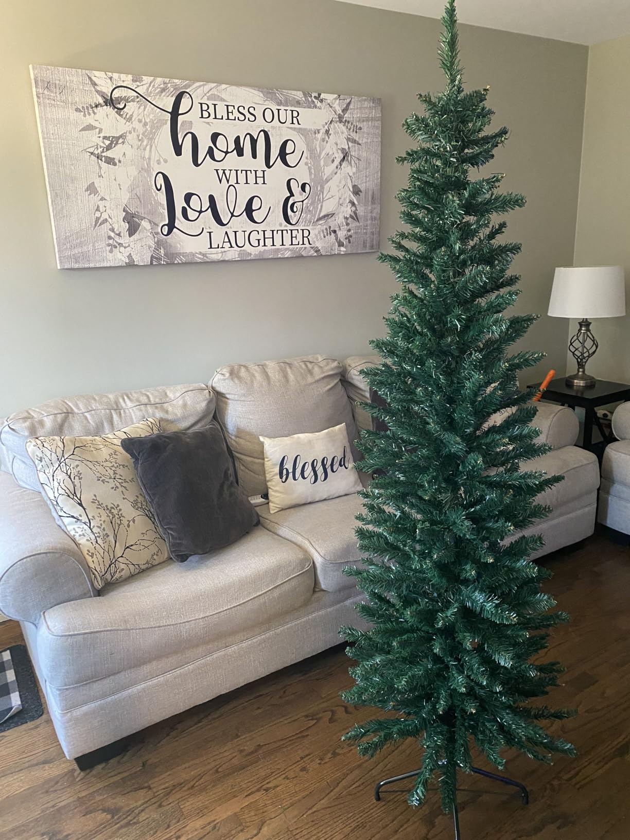 Goplus 5ft Slim Pencil Christmas Tree, Artificial Unlit Skinny Xmas Tree with 220 Branch Tips, Sturdy Metal Stand customer photo 1