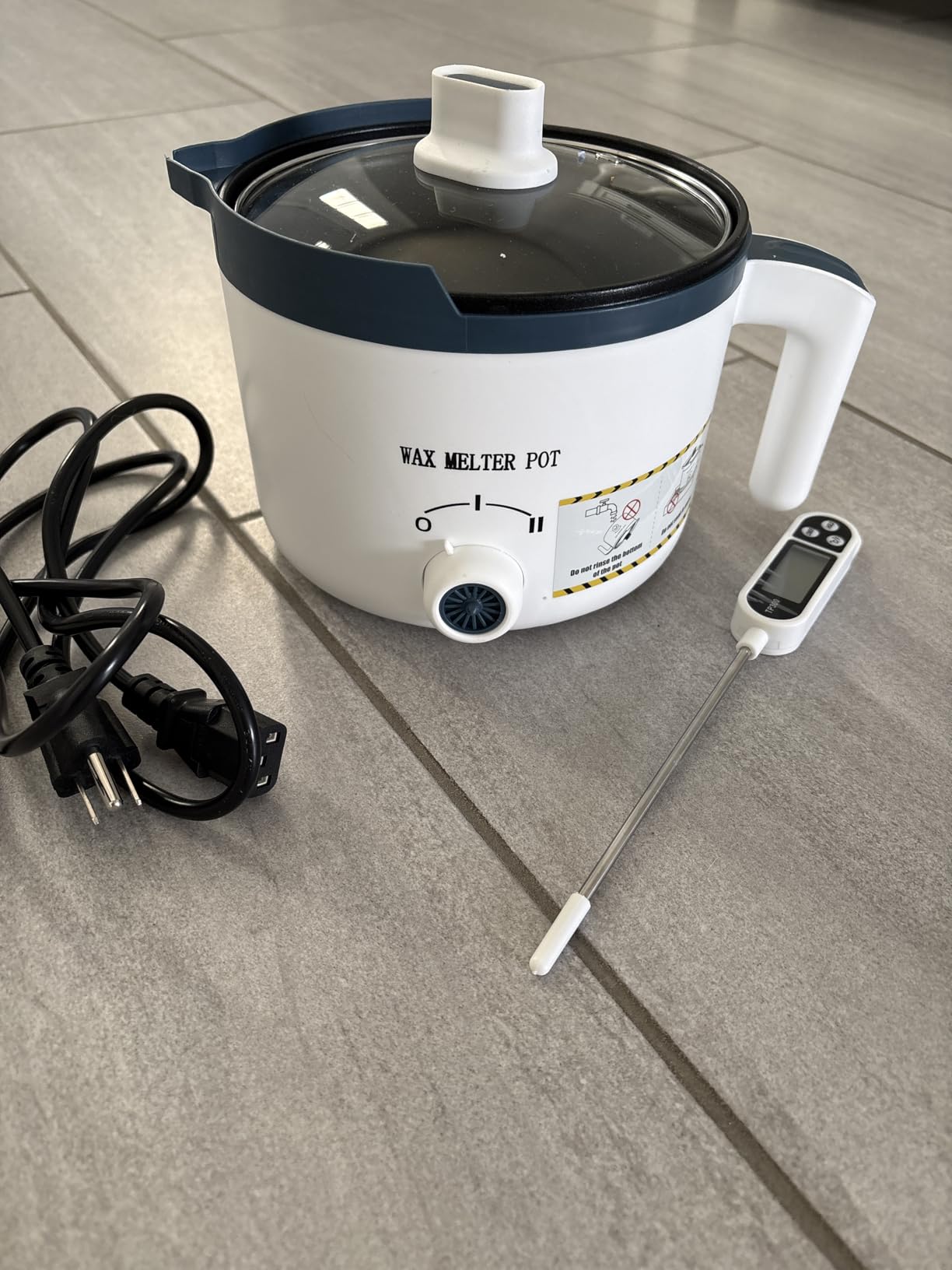 KQU Wax Melting Pot with Thermometer, Electric Wax Melter for Candle Making with Spout 1.5Qt, Small Double Boiler Pot Set for Beginner Adults customer photo 2