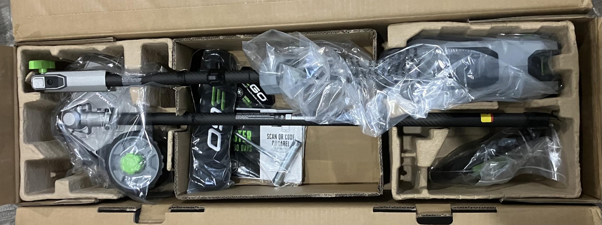 EGO MHC1603 Multi-Head Combo Kit 16-Inch 56-Volt Carbon Fiber String Trimmer with POWERLOAD & 8-Inch Carbon Fiber Edger Attachment & 56-Volt Power Head, 4.0Ah Battery and 320W Charger Included customer photo 1