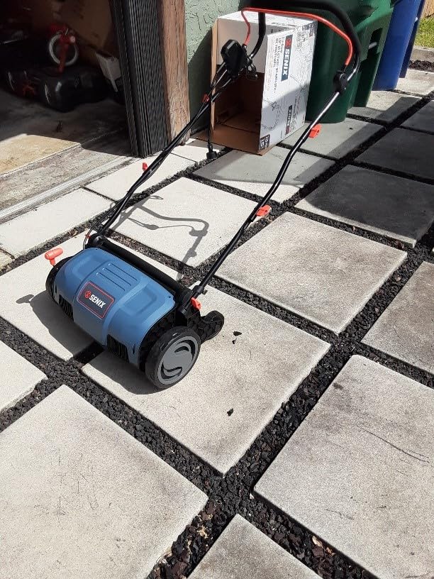 SENIX 13 Amp 15-Inch 2-in-1 Electric Dethatcher and Scarifier with 13.2-Gal Collection Bag, 4-Position Depth Adjustment, Walk Behind for Lawn Garden Care Removing Thatch, Quick-Fold (SCE13-M) customer photo 2
