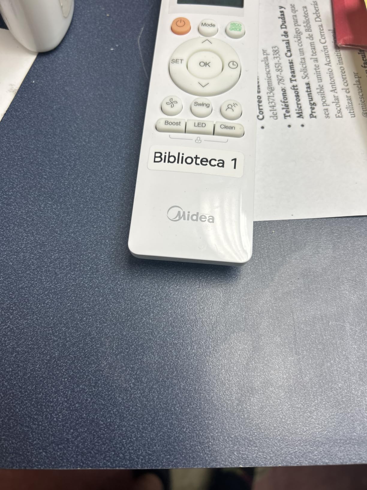 NIIMBOT D110 Upgraded Version Mini Label Maker Machine with Tape, Portable Bluetooth Thermal Printer, Sticker Labeler with Multiple Templates for Office Organization Home Kitchen School, White customer photo 2