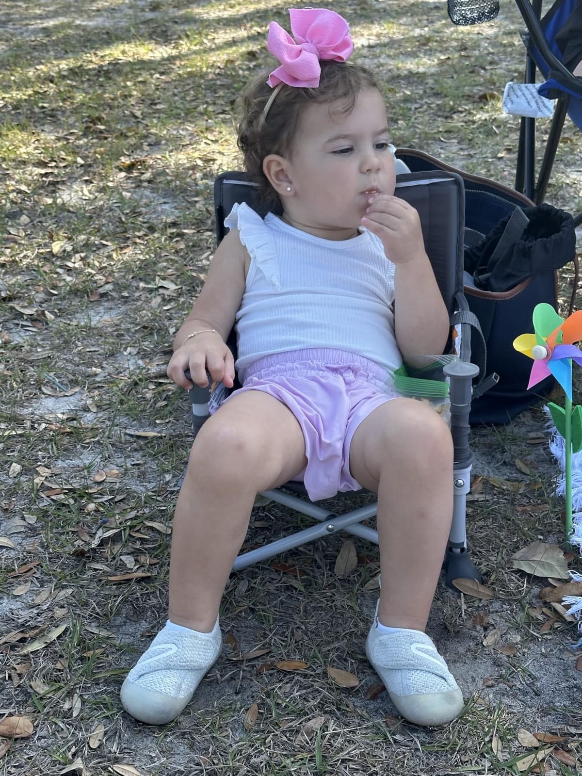 Bright Starts Pop 'N Sit Portable Booster Seat, 3-in-1 Floor Seat, Travel High Chair & Toddler Booster with Feeding Tray, Indoor/Outdoor, Grey, 6 Months-3 Years customer photo 2