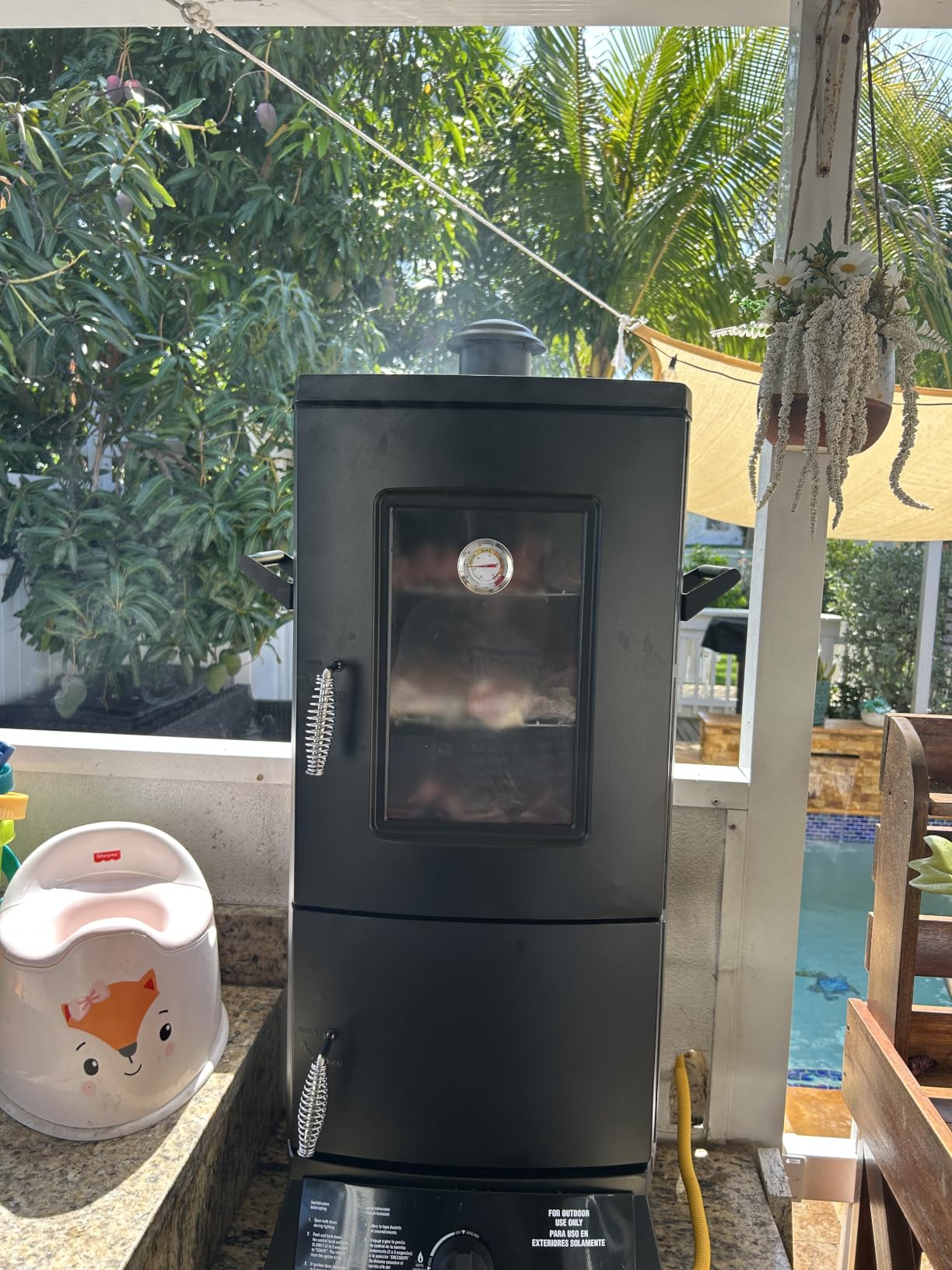 Propane Smoker with Cover, Vertical Meat Gas Smoker Grill Outdoor Heavy Duty 3 Removable Smoking Racks, Black customer photo 1