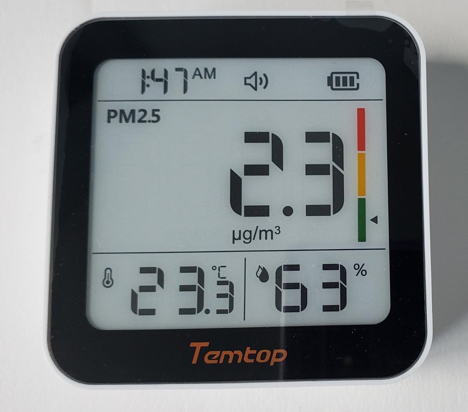 Temtop M10+ 6-in-1 CO2 Meter & Indoor Air Quality Monitor customer photo 2