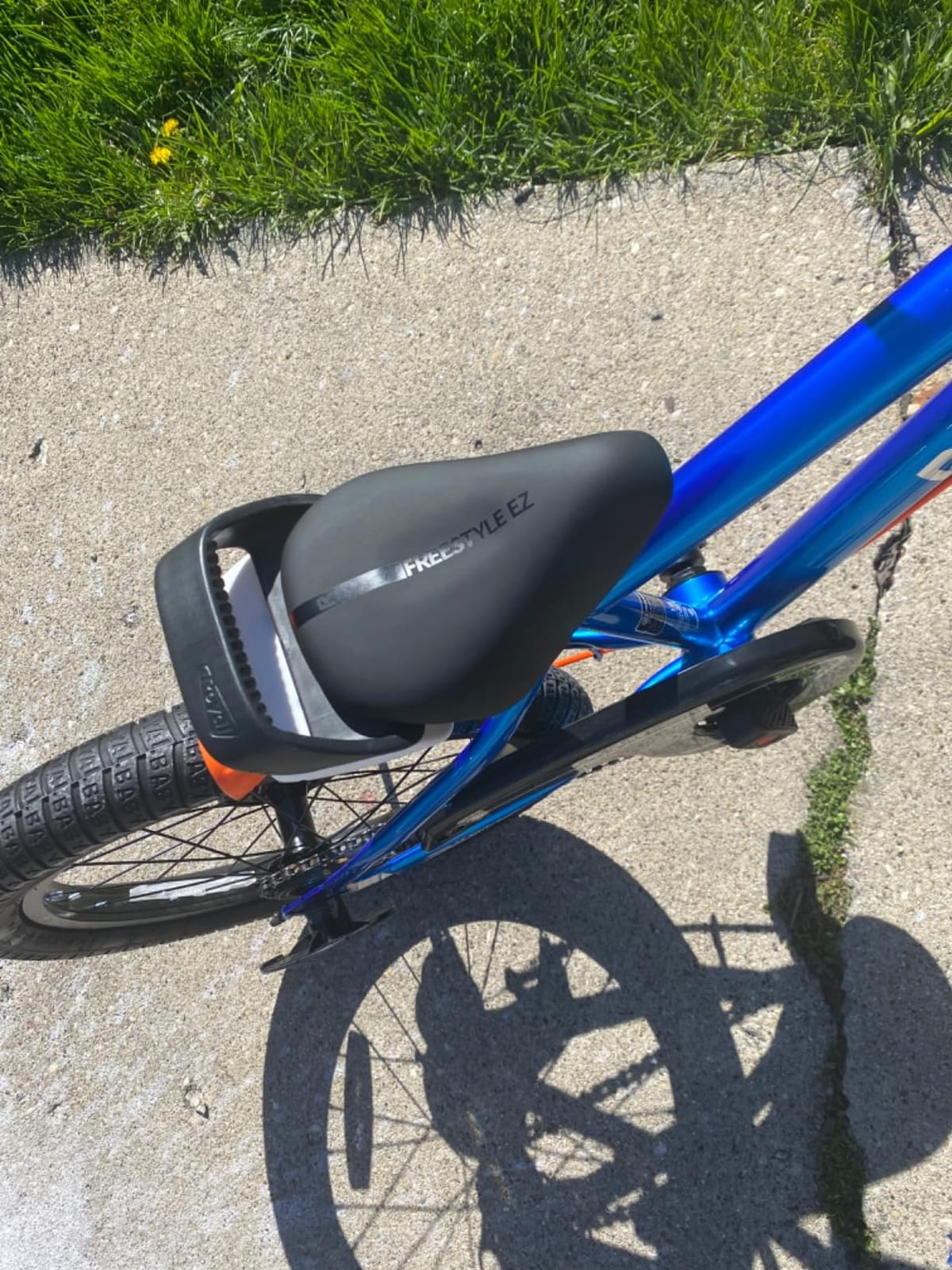 RoyalBaby EZ Kids Bike, 18 Inch Wheel Bicycle with Quick Release Crank for Beginners Easy Learn Biking, Boys Girls Ages 5-9 Years, Royal Blue customer photo 2