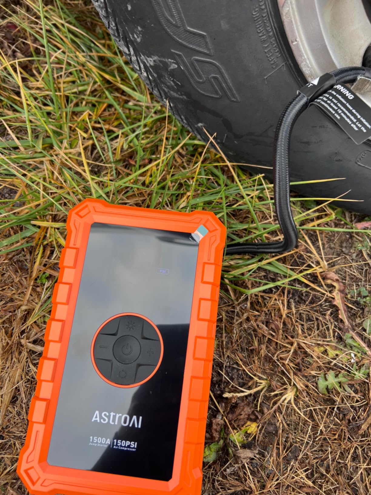 AstroAI S8 Air Jump Starter with Air Compressor, 3000A Peak Car Battery Jump Starter Portable (9.0 Gas/6.5L Diesel) with 150PSI Cordless Auto-Shutoff Tire Inflator, 12V Battery Charger Booster(Orange) customer photo 1