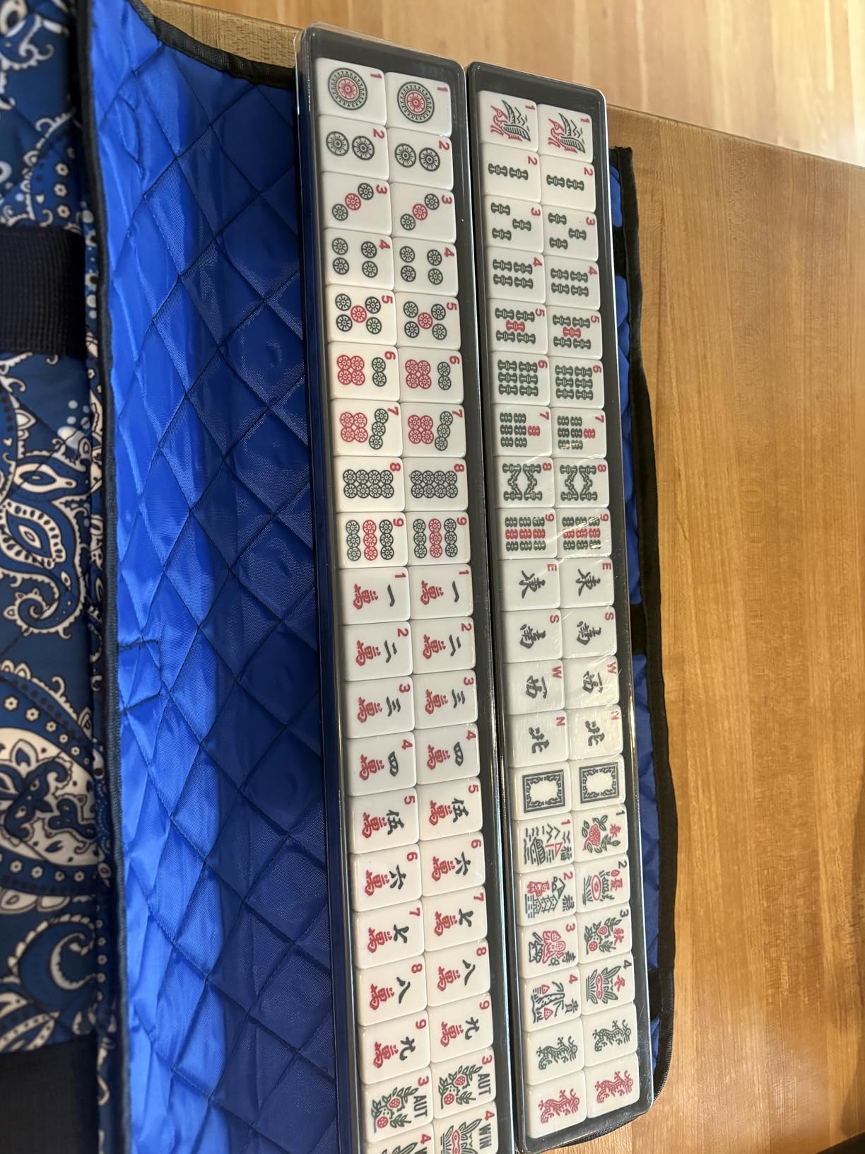 American Mahjong Game Set, 166 Quality White Tiles, 4 All-in-One Color Rack/Pushers, Mahjong Tile Set with Blue Printed Carrying Bag customer photo 1
