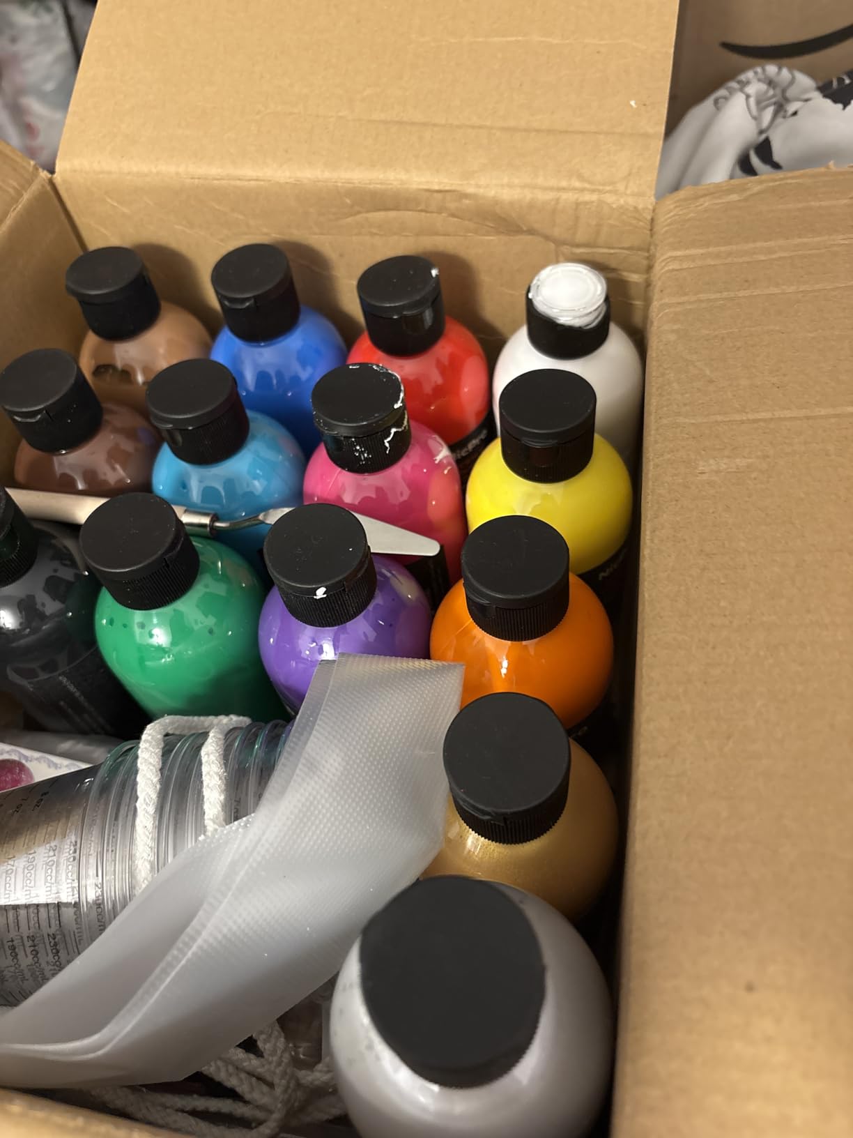Nicpro 24 Colors 8.45oz Large Volume Acrylic Pour Paint Kit | Premixed High Flow, Pouring Paint Set with Canvas, Wood Natural Slices, Pouring Oil, For Beginner DIY customer photo 1