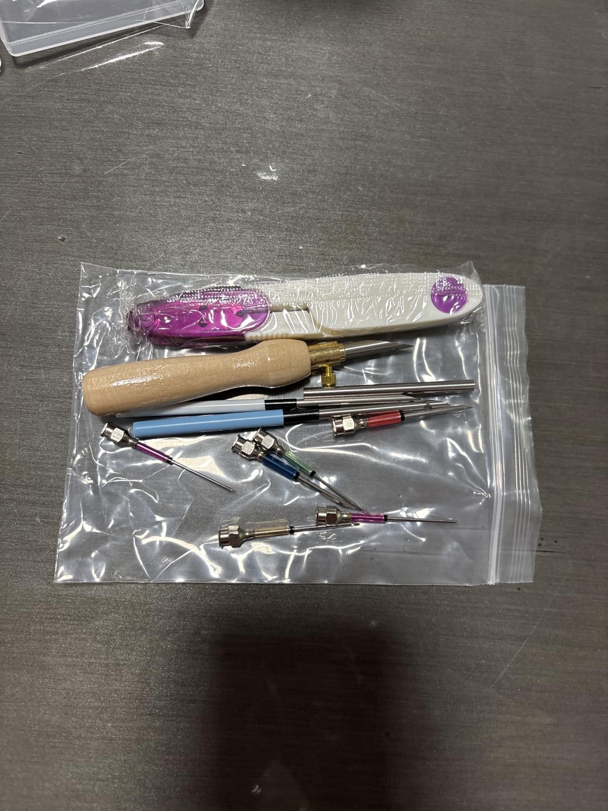 AUGSUN 13Pcs Punch Needle Kit for Craft Beginner Punch Embroidery Kit | Adjustable Needles Length, Punch Needle Tool, Wood Handle Embroidery Pen, Floss Cross Stitching Accessories customer photo 1