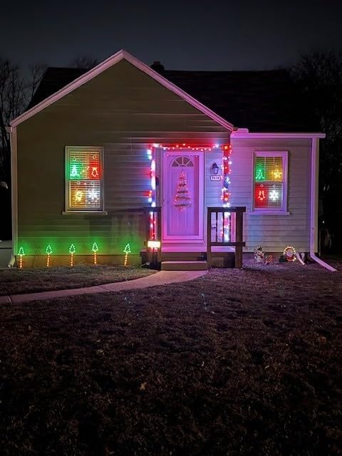 Toodour Christmas Decorations Indoor Lights, 2.65ft LED Christmas Lights, Red & Green Wall Window Hanging Light, Battery Operated Holiday Decoration for Outdoor Garden New Year Home Decor customer photo 1