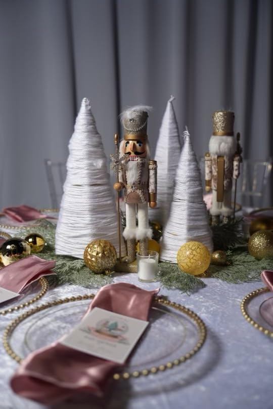 Karenhi 15 Inch Christmas Wooden Classic King Nutcracker | Traditional Nutcracker Festive Decor for Xmas Party Shelves and Tables customer photo 1