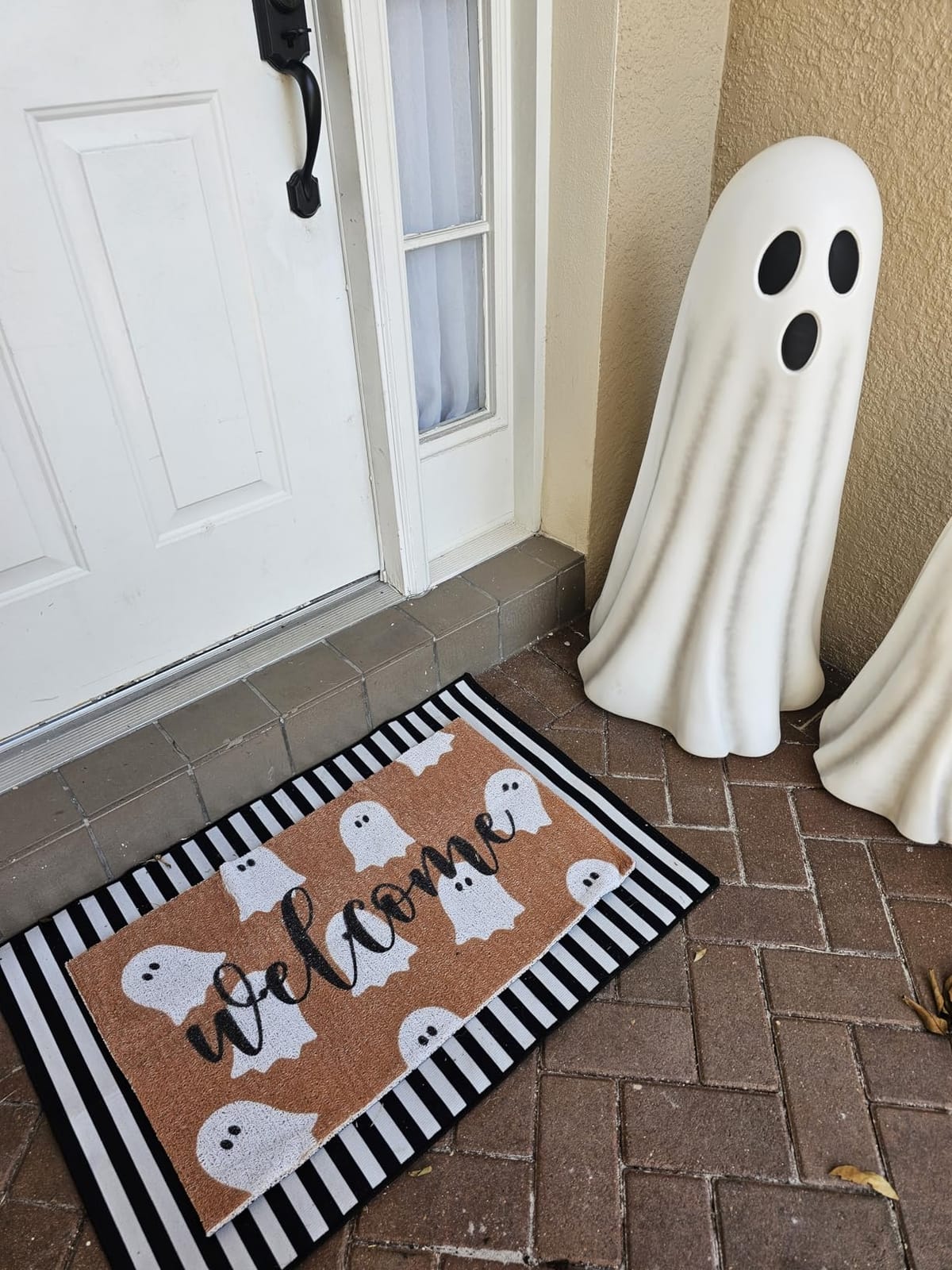 Tinideya 2 Pcs Halloween Door Mat Outdoor Layered Ghost Welcome Mat | Cute Ghost Coir Door Mat, Non Slip Black and White Striped Entrance Rug, Halloween Decoration for Front Door Porch Entryway customer photo 2
