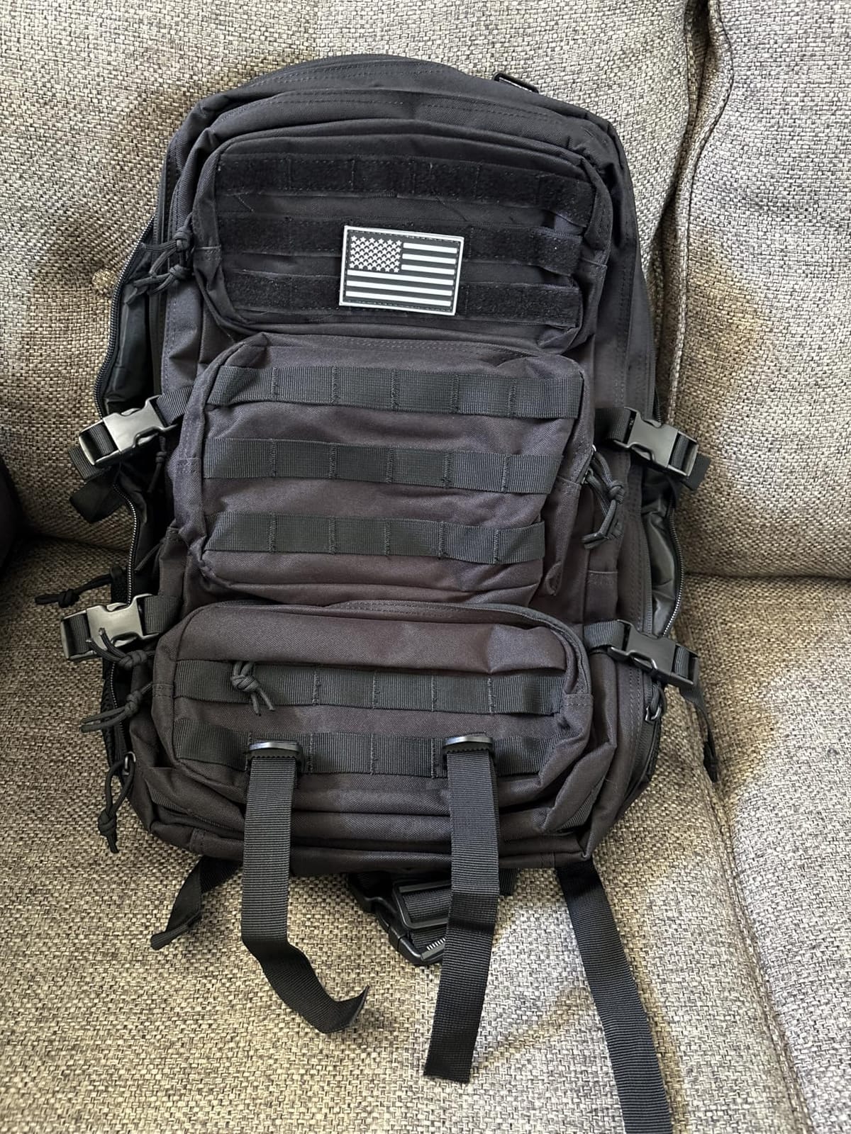 50L Military Tactical Backpack Large Day Backpack for Men Molle Army 3 Days Assault Pack Bug Out Bag Water Resistant and Heavy Duty Hiking Treeking Rucksack - Black customer photo 1