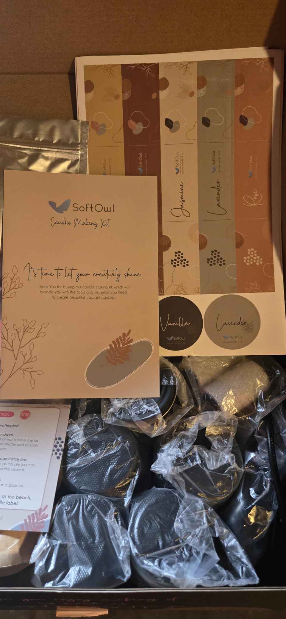 SoftOwl Premium Soy Candle Making Kit - Black Edition - Full Set with Electric Melter - Soy Wax, Big 16 Tins, 8 Pleasant Scents, 8x2 Color Dyes & More customer photo 1
