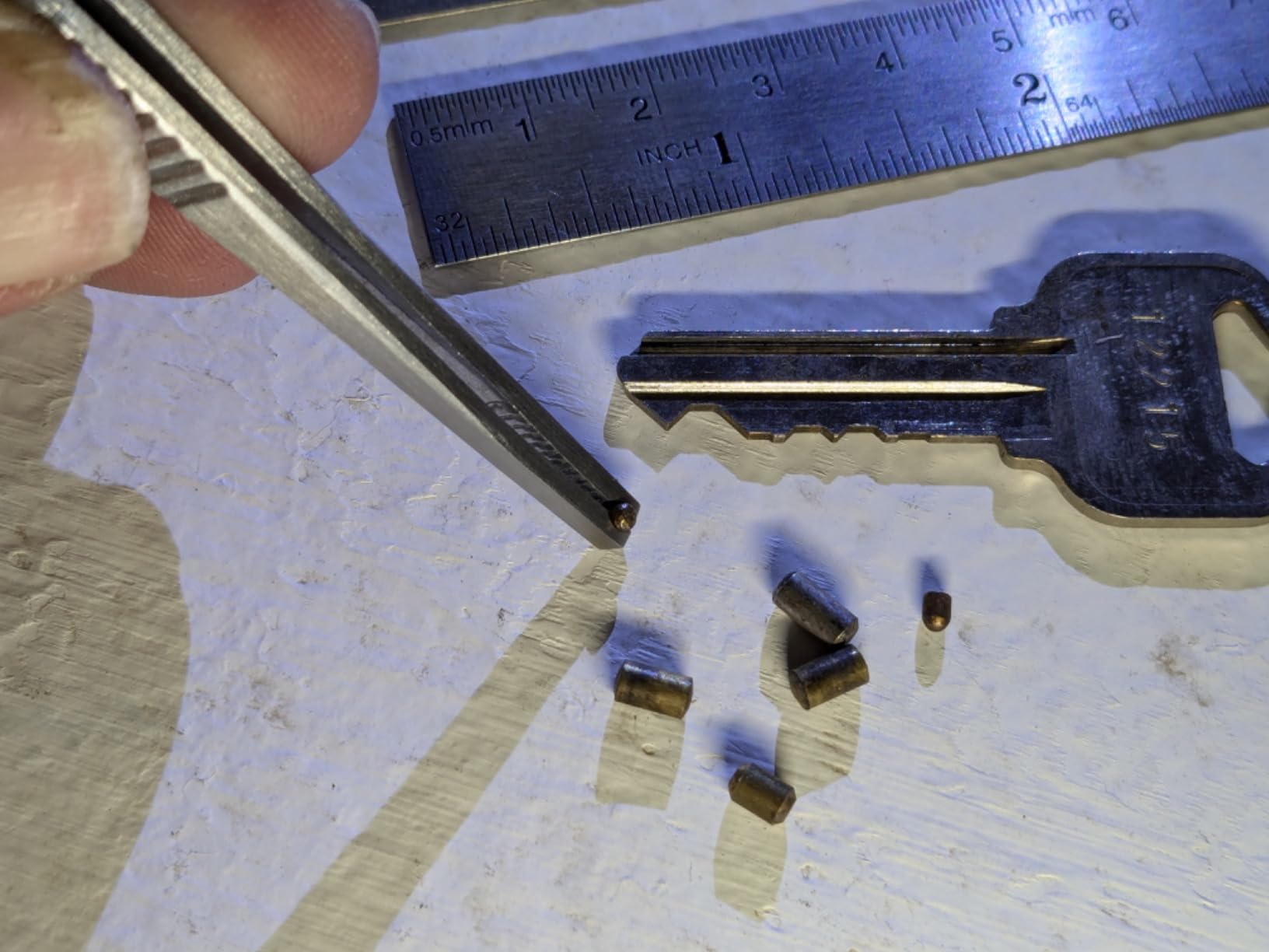 Summit Doorware Lock Pinning Tweezers - Grooved Tip for Easy Pin Loading and Cylinder Rebuilding - Ideal for Rekeying Kits, Locksmith Services and DIY Projects customer photo 1