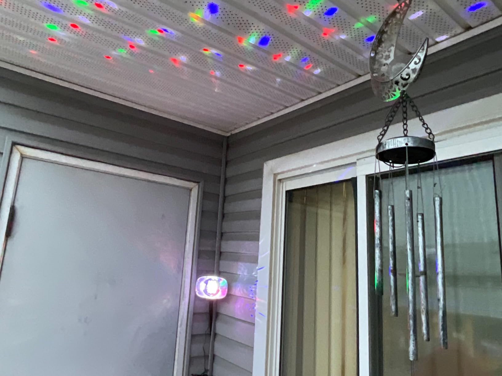 Christmas Snowfall Projector Lights Outdoor,15 Colors Holiday Rotating Falling Snow Projector with Remote Control,Waterproof Landscape Lights for Home Yard Garden Halloween Christmas Decor customer photo 1