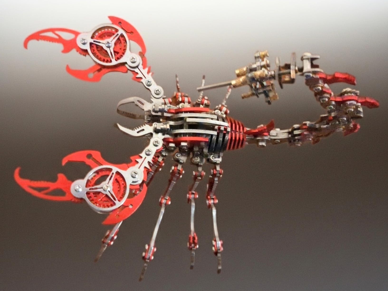 Metalkitor Scorpion 3D Metal Puzzles Kits for Adults Teens - 454 Pcs - Mechanical Assembly Models - 4 Hours to Build - Ideal for Gifts and Decorations (Red and Black) customer photo 1