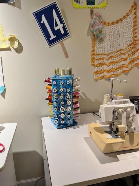 New brothread 129 Spools(DIY) 360° Fully Rotating Wooden Thread Rack/Thread Holder Organizer with Double Doors(Inner Space Hold ≤ 500M Thread Spools) for Sewing, Quilting, Embroidery, Hair-braiding customer photo 1