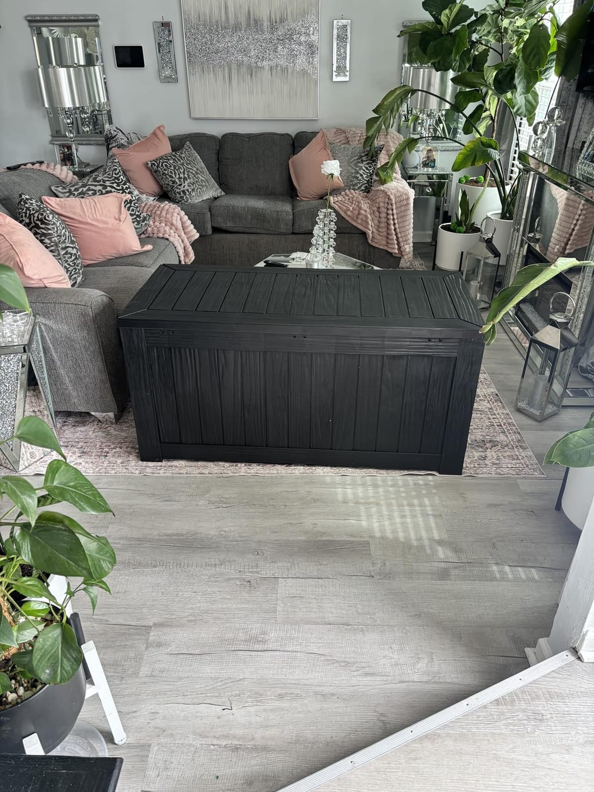Devoko 120 Gallon Deck Box Resin Outdoor Storage Box Waterproof | Large Outdoor Storage Bench Lockable for Outside Patio customer photo 2