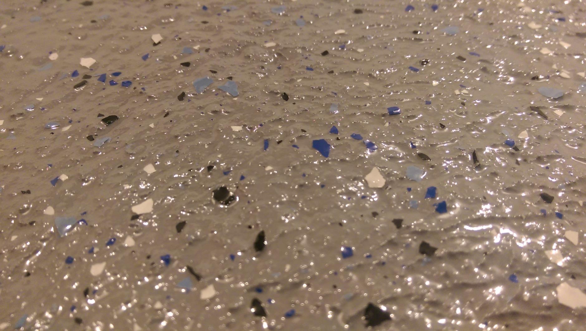 Rust-Oleum EpoxyShield Satin Gray Basement Floor Coating Kit | Basement Floor Protection, Moisture And Stain Resistance, Durable Concrete Coating, Easy Application, 1 Gallon customer photo 1
