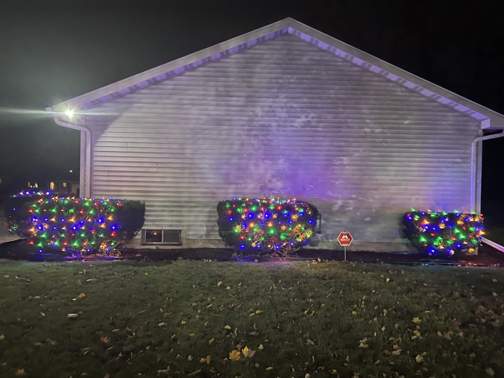 HISHINY Christmas Lights Outdoor Decorations for Bushes,LED Connectable Bush Christmas Lights Outdoor Yard Mesh Shrub Net Light for Party, Holiday, Wedding, Tree,Bushes (Cool White) customer photo 1