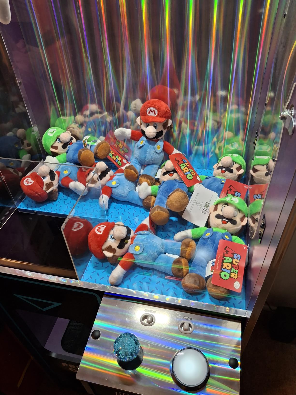 ARCADE1UP Claw Machine with 3 Levels of Difficulty, Ceiling Light | Adjustable Sound Volume for Arcade Game Room and Party Entertainment customer photo 2