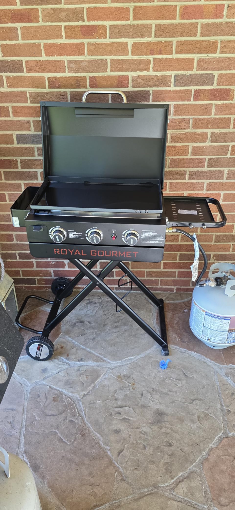 Royal Gourmet PD3001 3-Burner Propane Gas Griddle with Collapsible Stand, 23-Inch Portable Griddle with Side Table, 25,500 BTU Output, 314 Sq.In. Cooking Area, for Camping Tailgating Backyard Patio customer photo 1