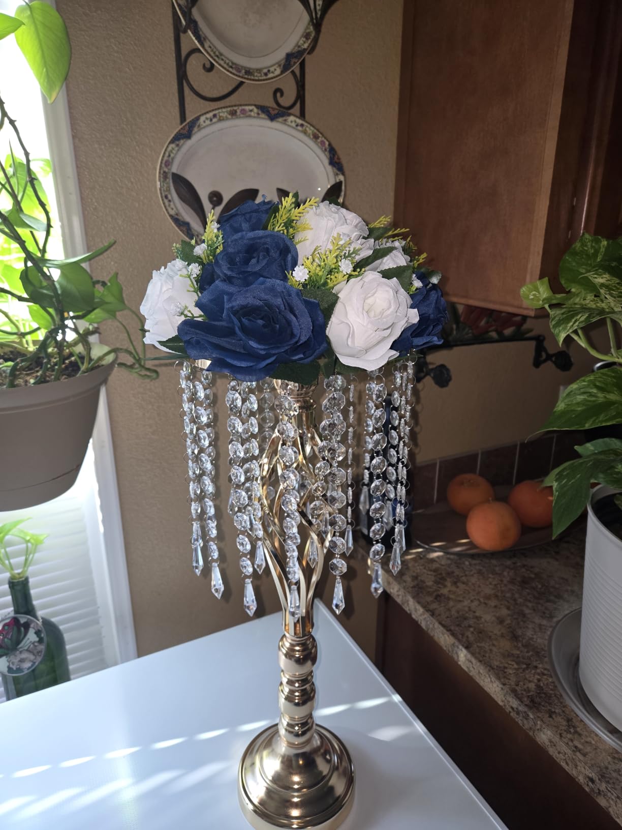 VEVOR 12PCS 19.3in Tall Crystal Wedding Flower Stand Metal Centerpiece Vase | For Dinner Party, Ceremony, Birthday and Event Decor Tables, Gold Flower Holders, Floral Display Rack with Modern Design customer photo 2