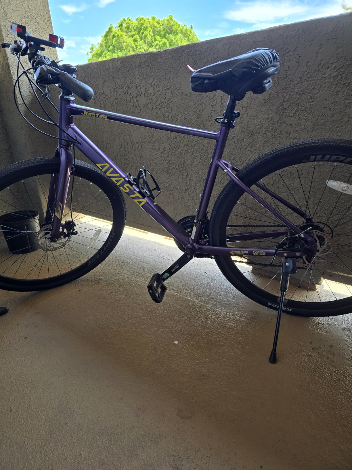 Jupiter 700C Road Adult Step-Over Hybrid Cycling Bike, Aluminum Frame, 21-Speed, Dual Disc Brakes customer photo 1