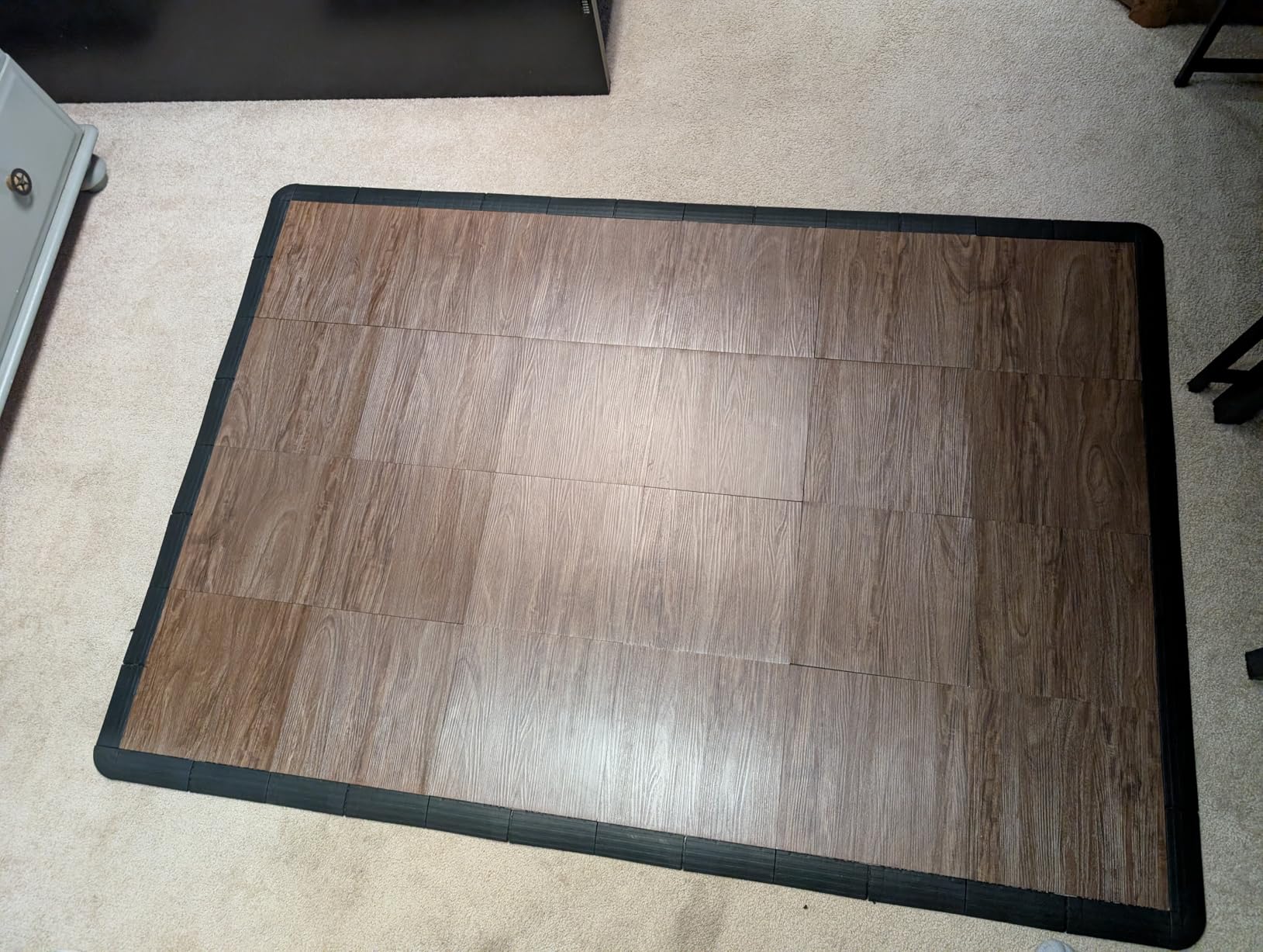 VEVOR Dance Floor Tiles, 12.4 x 12.4 in Interlocking Dance Flooring Portable Tap Dance Practice Floor with Cushioned Base for Home Studio Outdoor Party customer photo 1