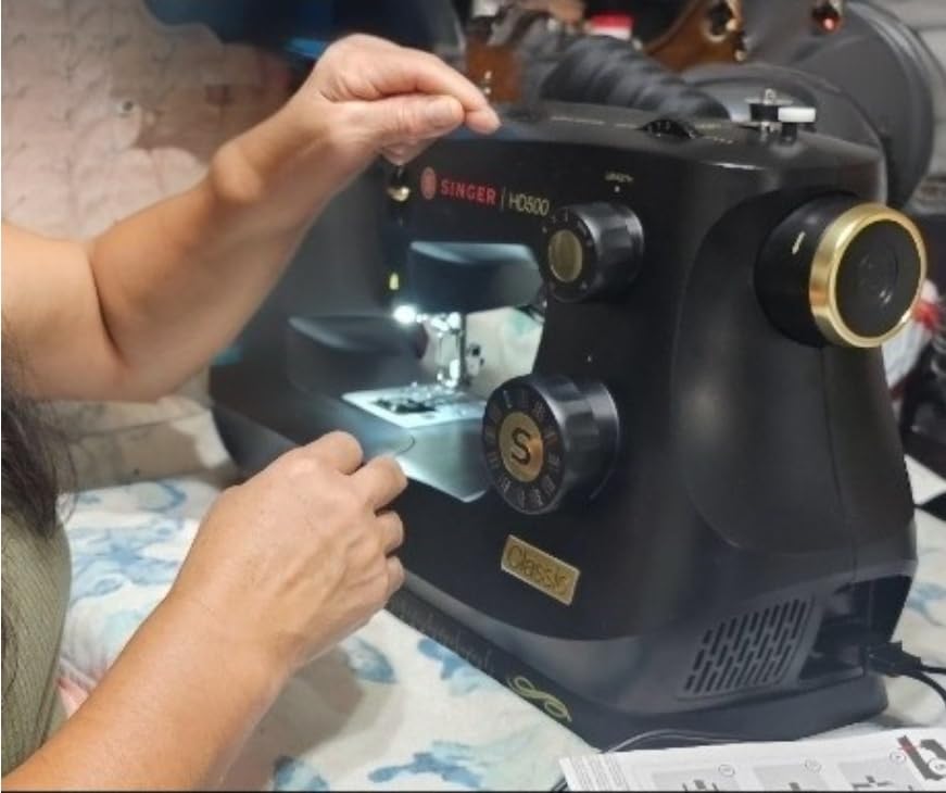 SINGER Super Bundle, Heavy Duty 500 Sewing Machine with Carrying Case customer photo 2