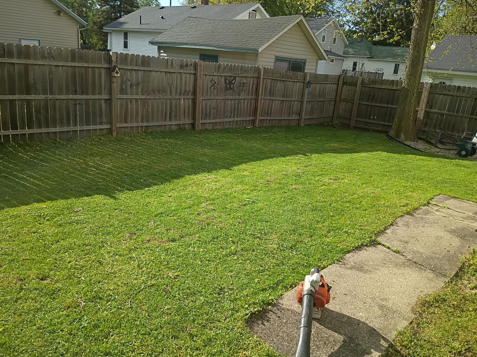 LawnMaster LMRM1801 Push Reel Lawn Mower 18-Inch 5-Blade customer photo 1