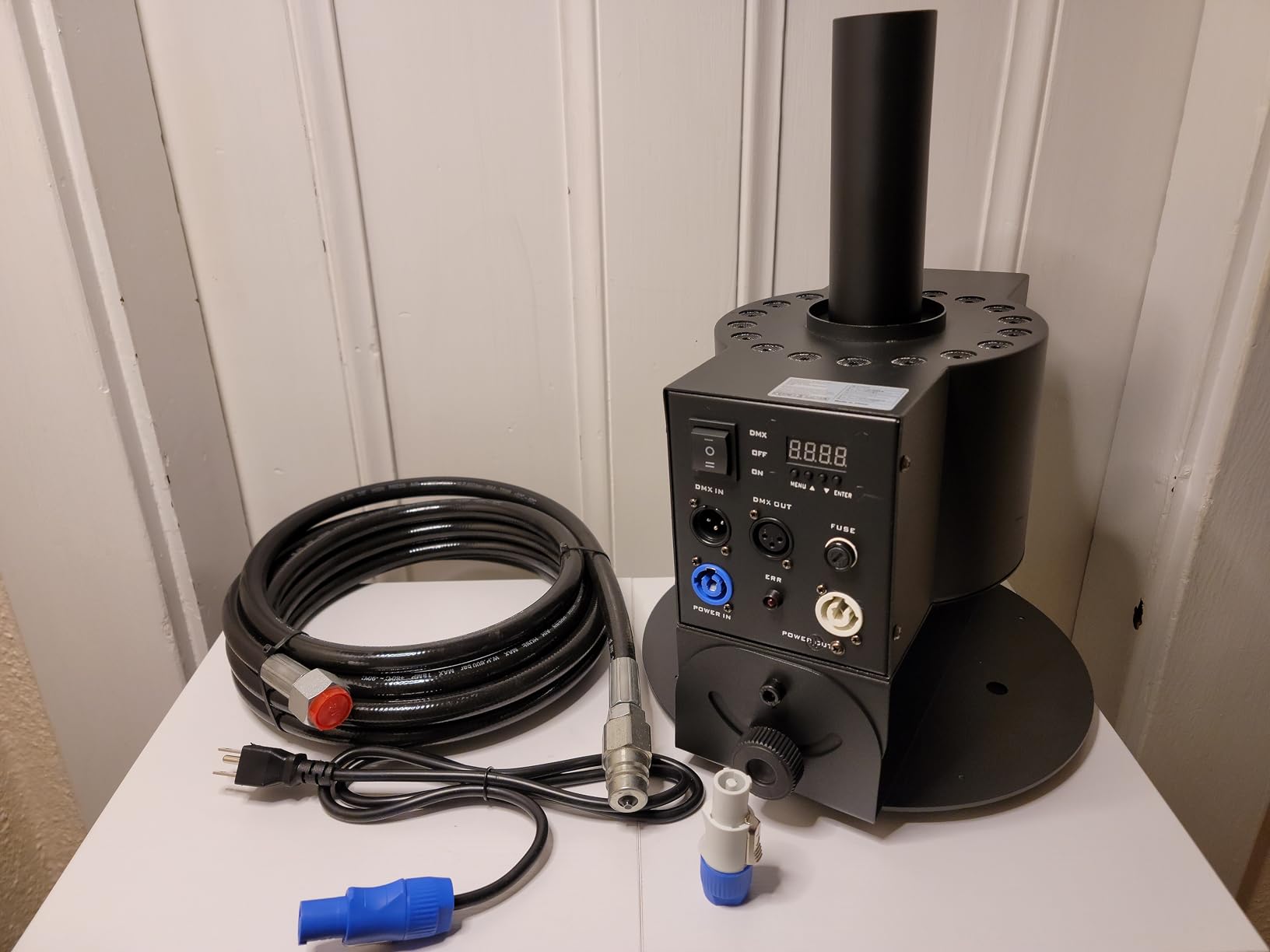 CO2 Jet Machine, 300W CO2 Cannon with LED Lights, Professional DMX CO2 Fog Machine Air Column, LED Stage Smoke Machine for DJ, Wedding, Party, Events, Festival (1pc) customer photo 2