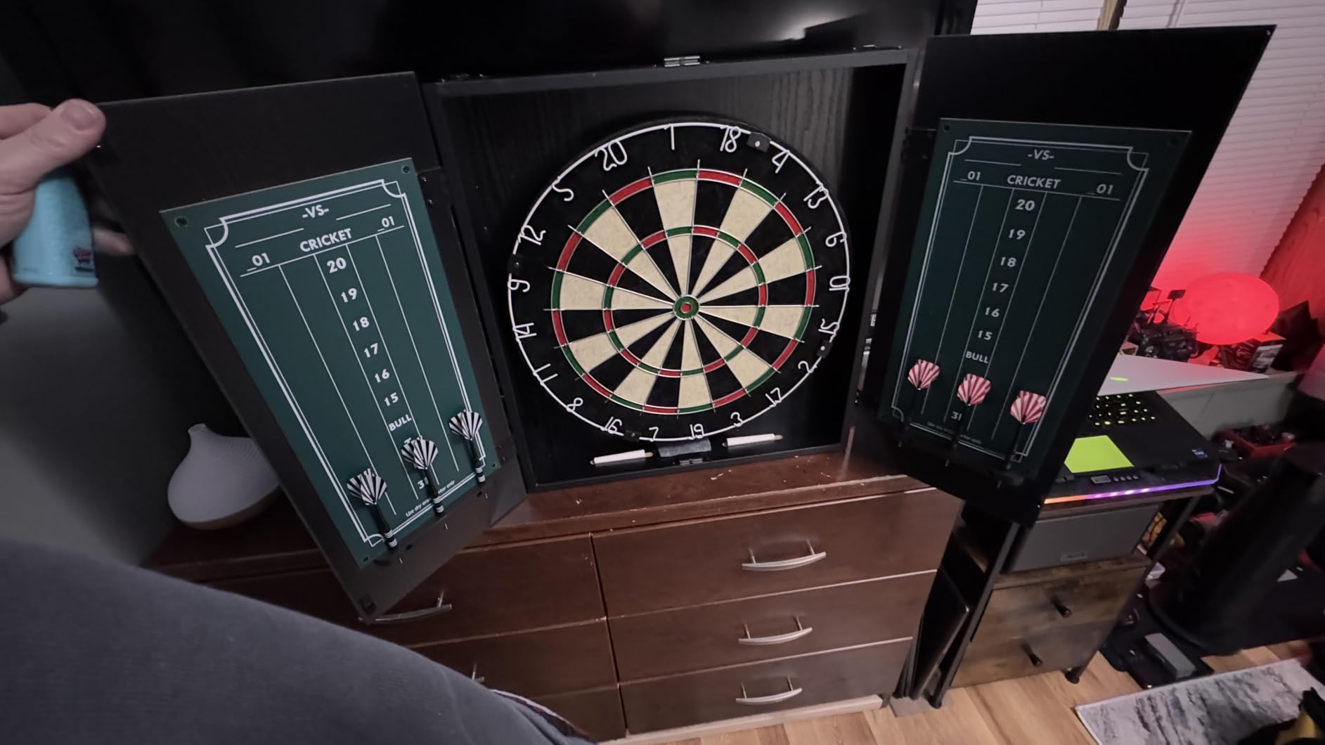 Amazon Basics Regulation Size Dartboard Cabinet Set for Adults, Black customer photo 2