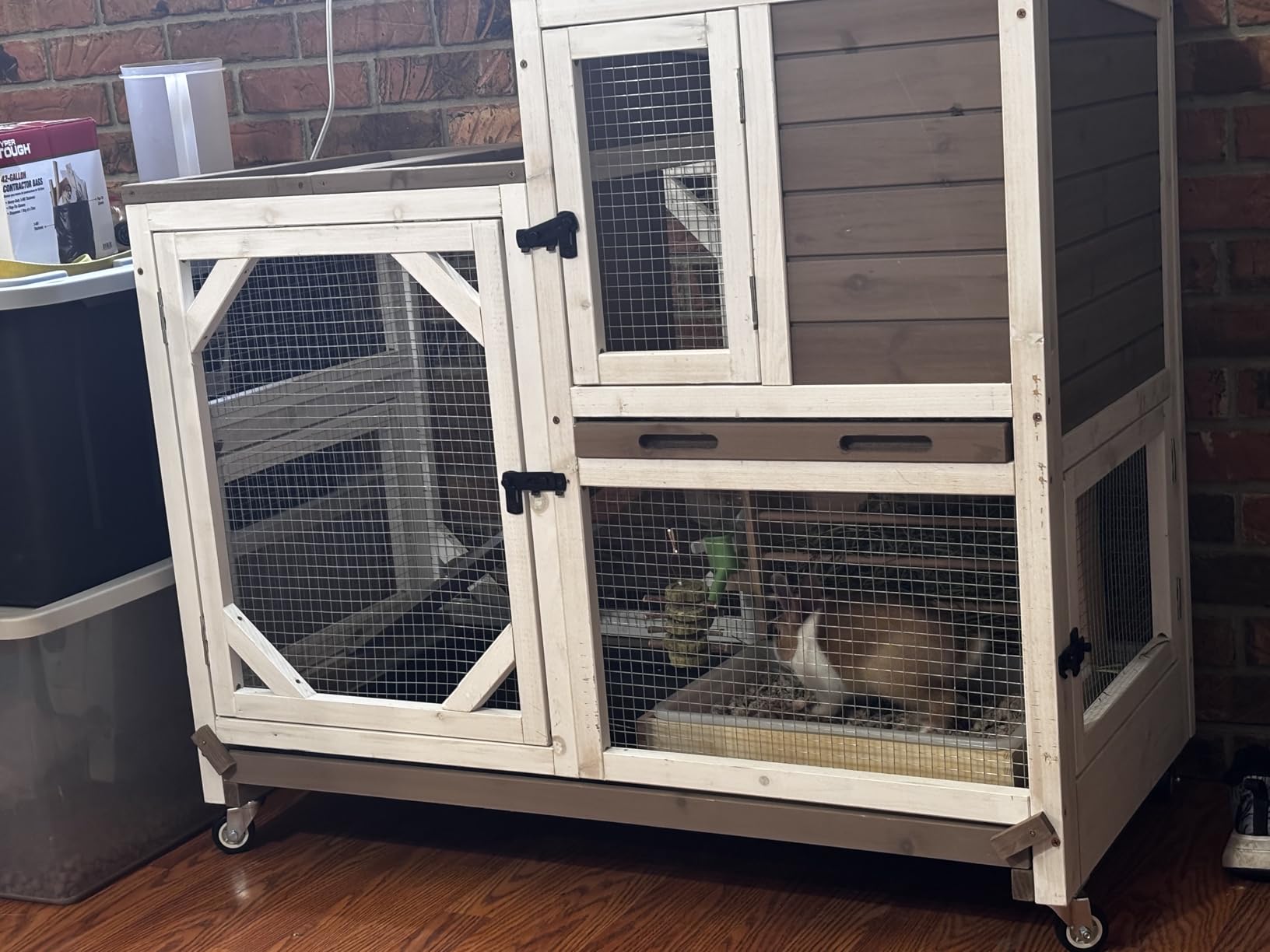 Gutinneen 2-Story Rabbit Hutch with Chew-Proof Ramp & Leak-Proof Trays - Indoor/Outdoor 39.3