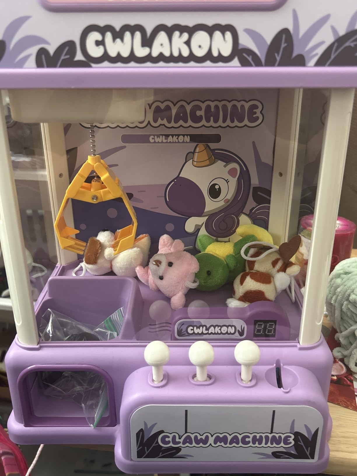 CWLAKON Claw Machine for Kids, Mini Vending Machine Girls Unicorn Toys with Sound & 20 Mini Toys, Candy Grabber Prize Dispenser Machine Electronic Arcade Games, Christmas Birthday Gifts, Pink customer photo 1