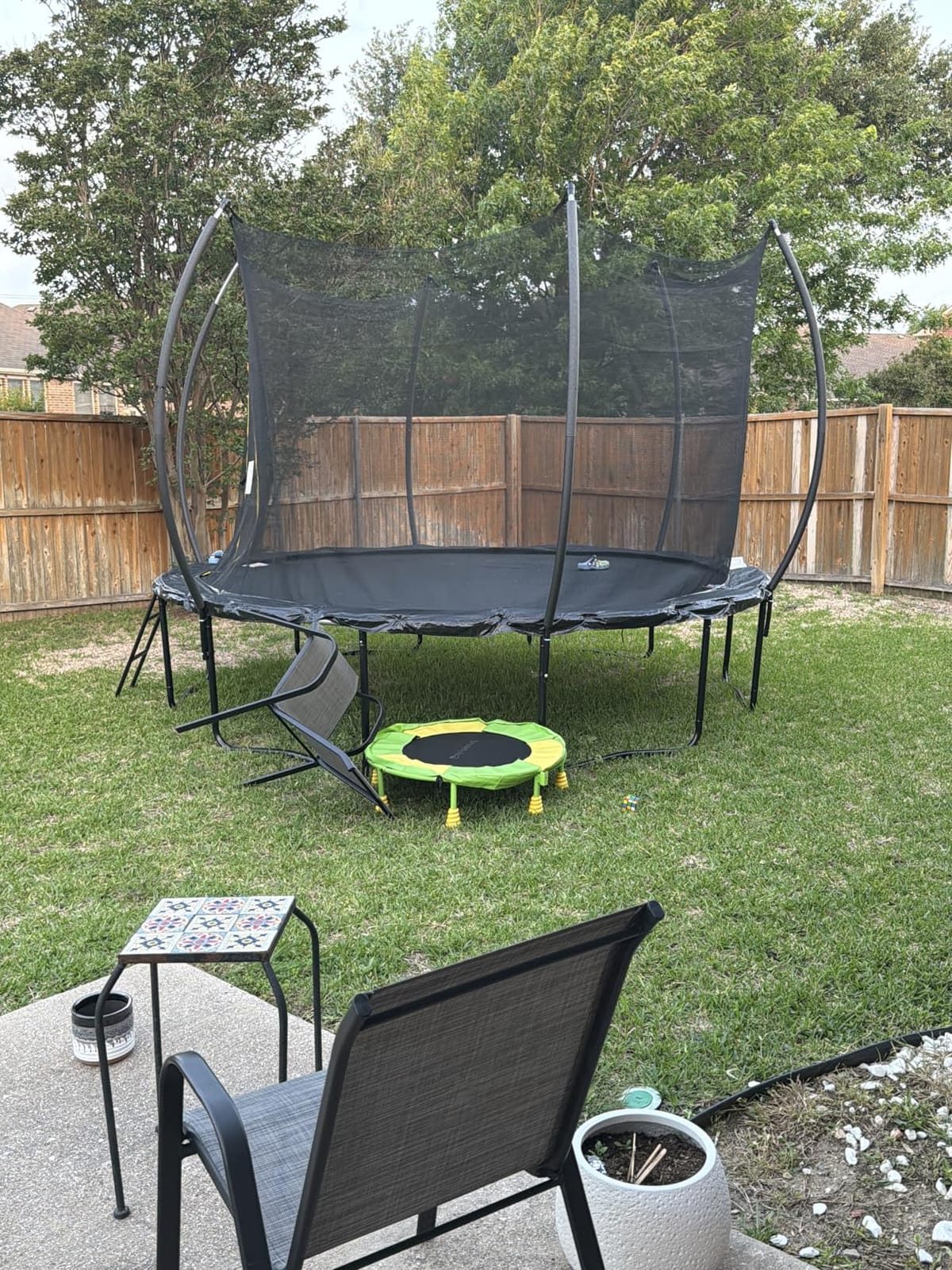 ALTLER Trampoline 12FT 14FT Enclosure Net Outdoor Jump for Kids and Adults Round ASTM Approved Heavy-Duty Bounce Mat with Enhanced Weight Capacity customer photo 2