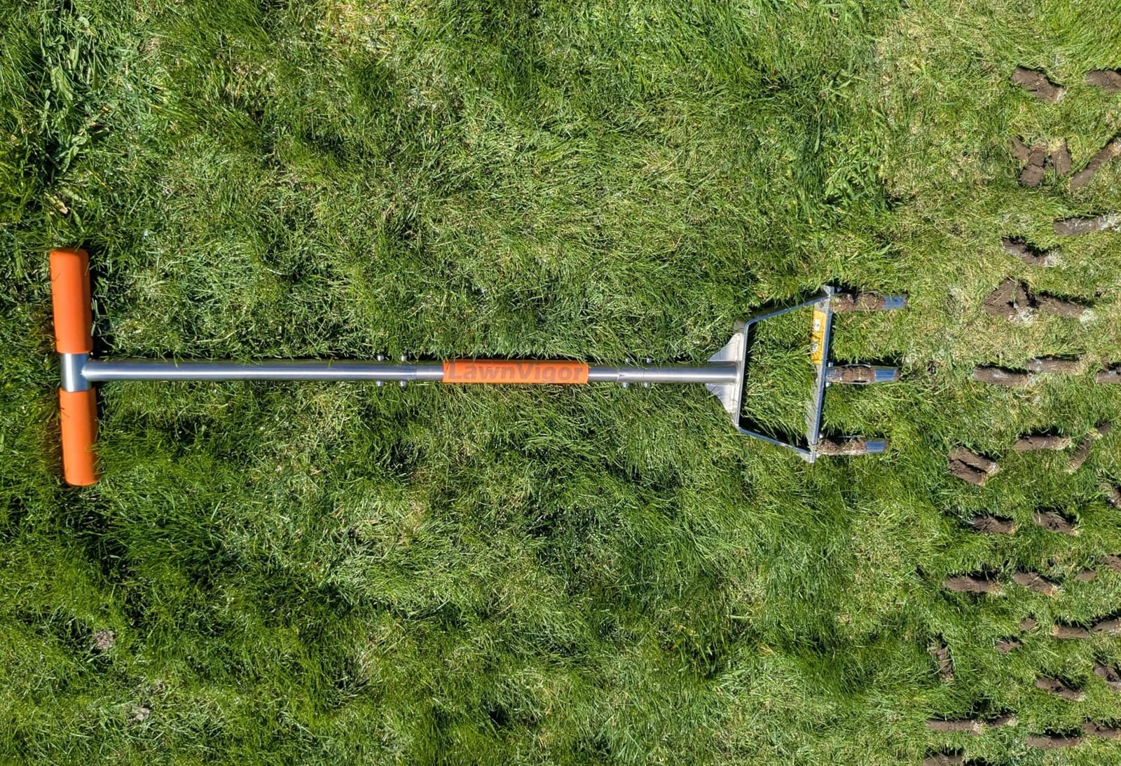 Manual Core Aerator Lawn Tool - Lawn Aerator Tool with 3 Hollow Tines, Semi-Assembled Grass Aerator Core Aeration Tool for Lawn, Yard Plug Aerator for Lawn Care Compacted Soil - Orange customer photo 2